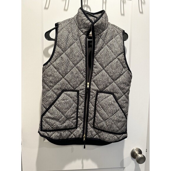 J CREW Womens Herringbone Black Printed Quilted Down Puffer Vest EXTRA-SMALL - Picture 3 of 5